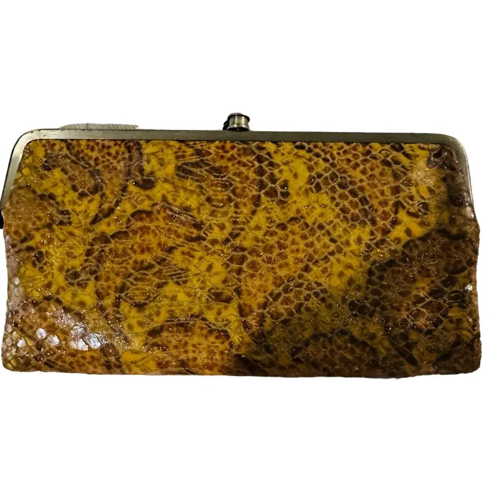 HOBO Vintage Lauren Clutch Wallet - Snakeskin